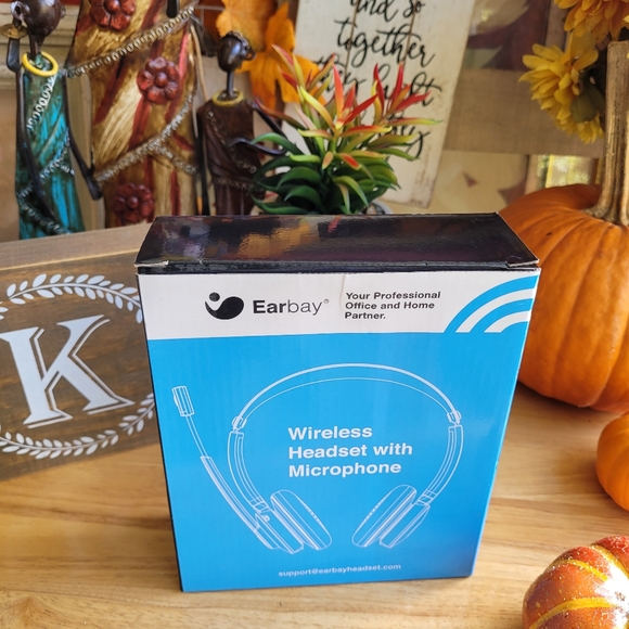 Earbay Wireless Headset - Picture 1 of 6